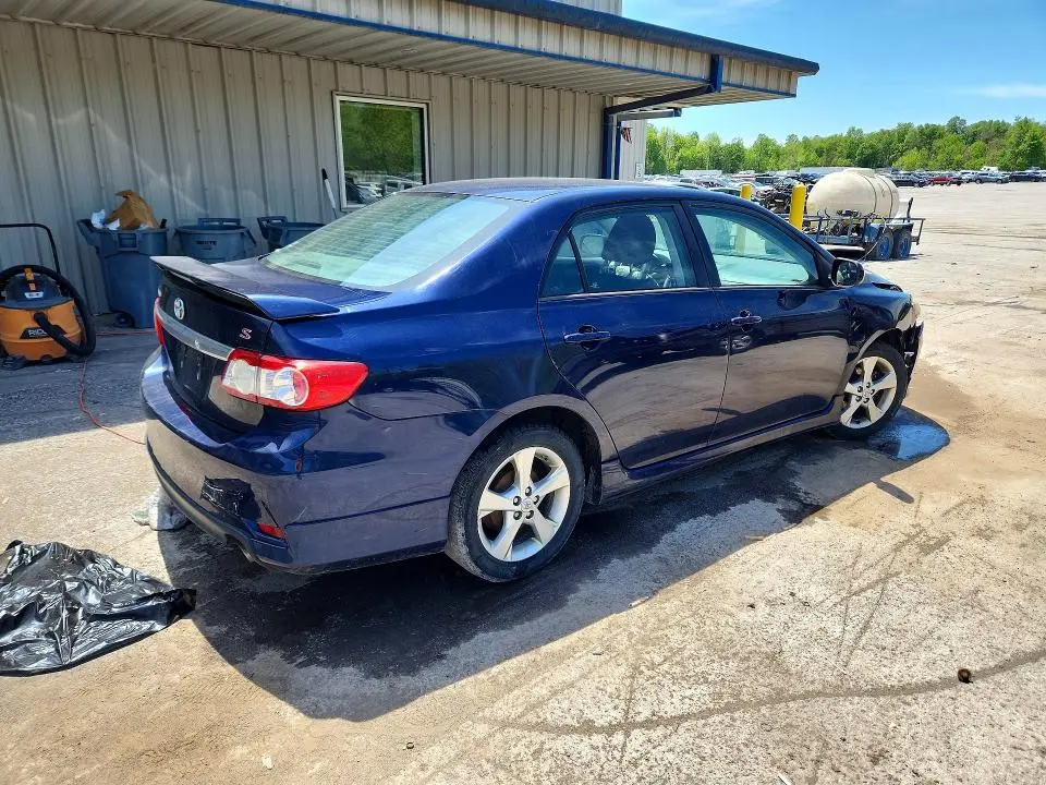 2013 TOYOTA COROLLA S  