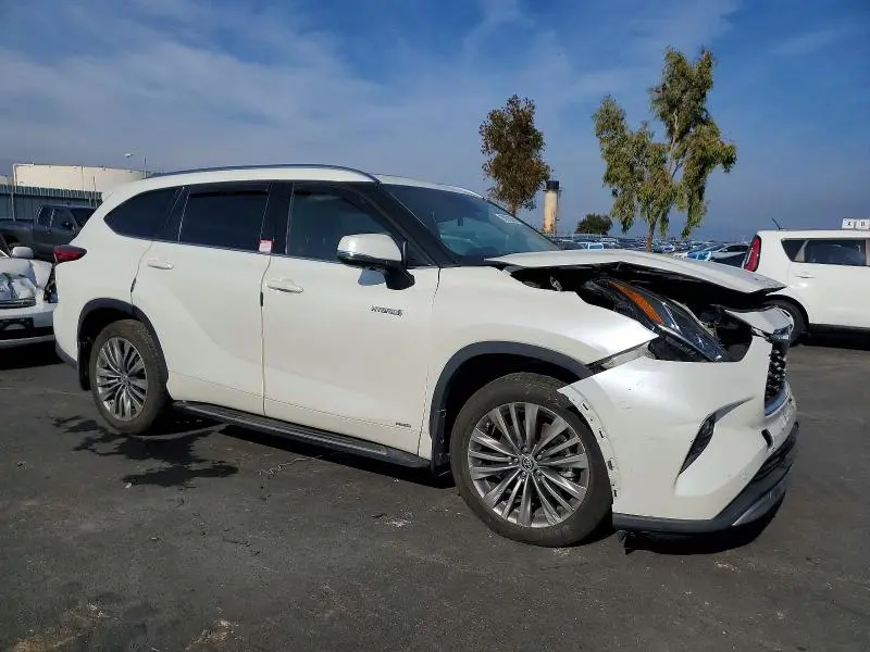 2020 TOYOTA HIGHLANDER HYBRID PLATINUM  