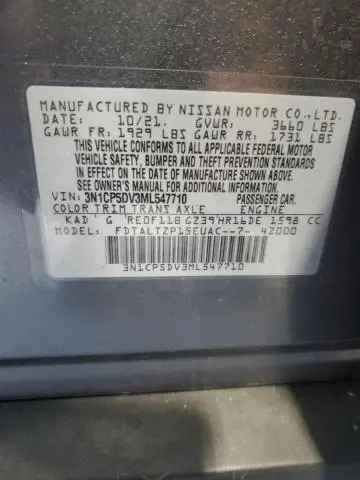 2021 NISSAN KICKS SR  