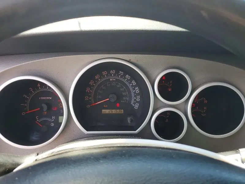 2012 TOYOTA TUNDRA CREWMAX SR5  