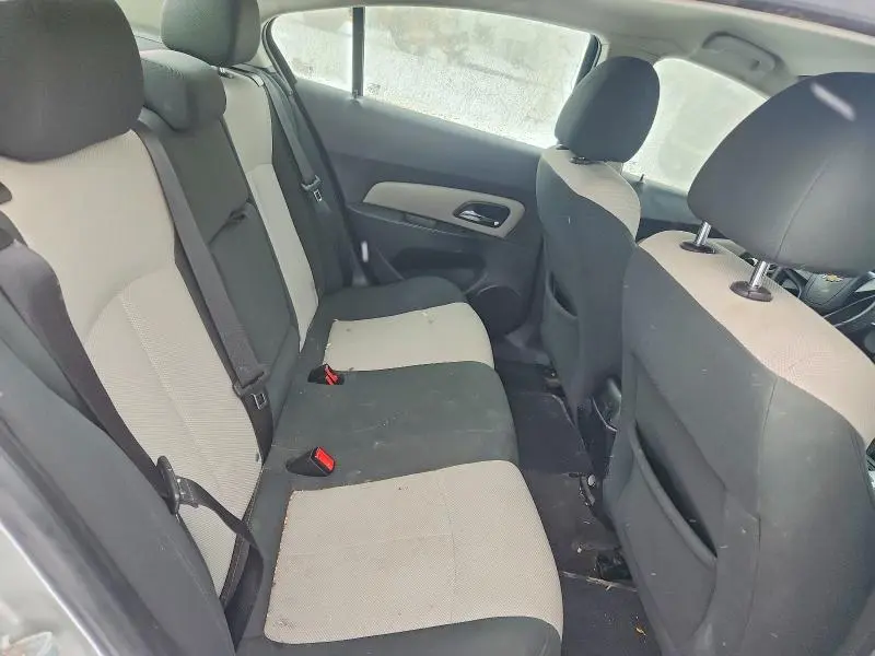 2011 CHEVROLET CRUZE LS  