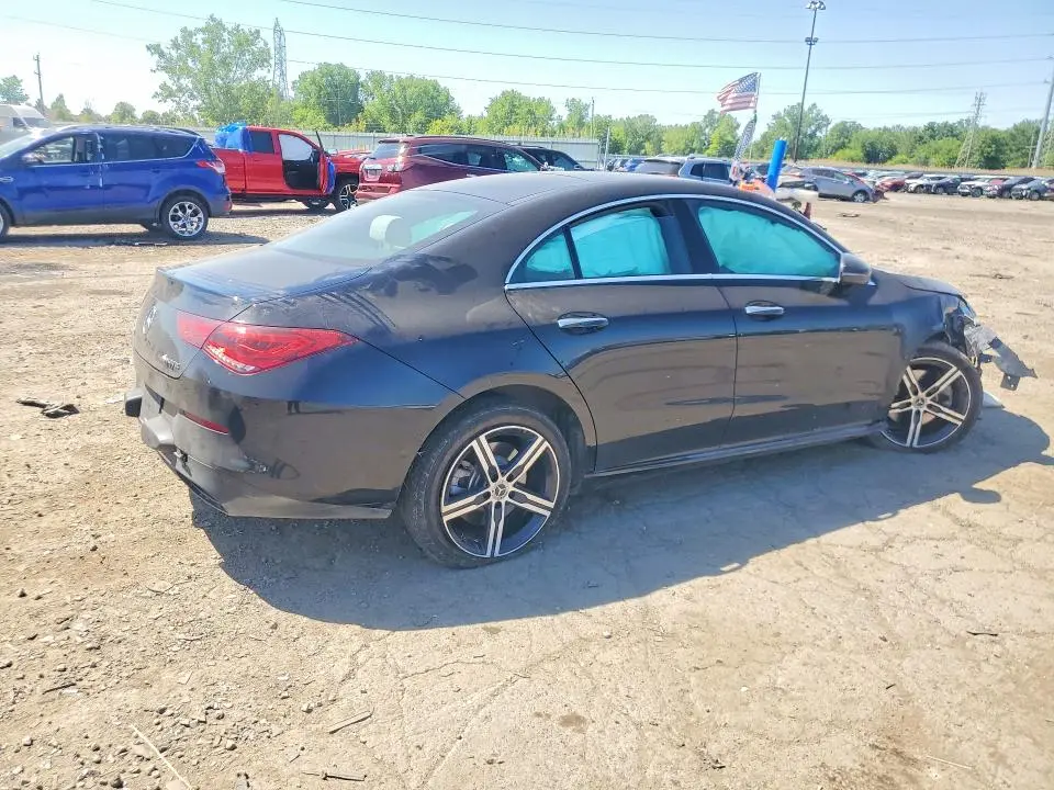 2023 MERCEDES-BENZ CLA 250 4MATIC  