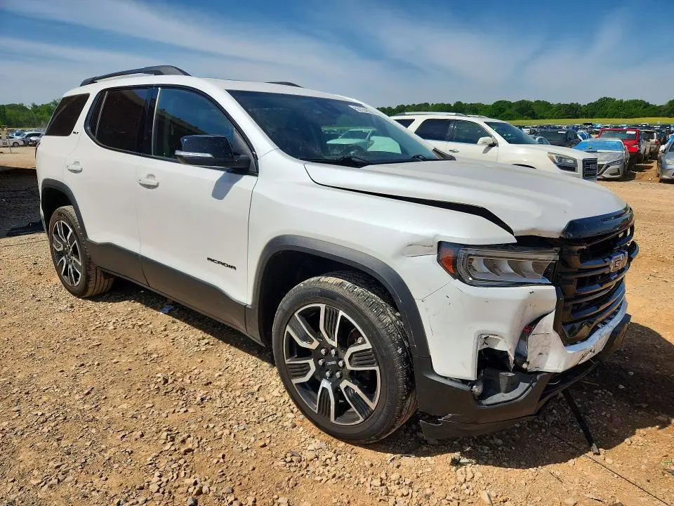 2021 GMC ACADIA SLT  