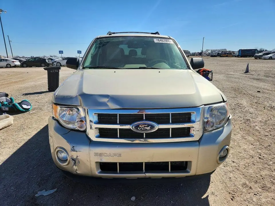 2012 FORD ESCAPE XLT  