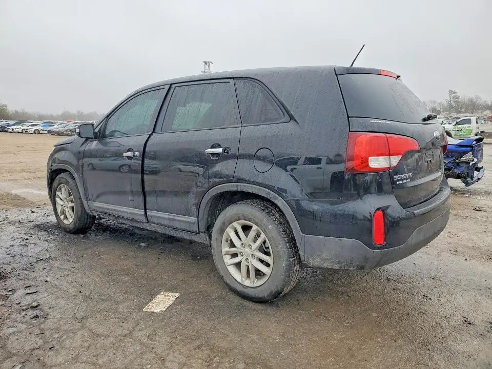2014 KIA SORENTO LX  