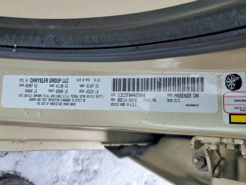 2010 CHRYSLER SEBRING LIMITED  