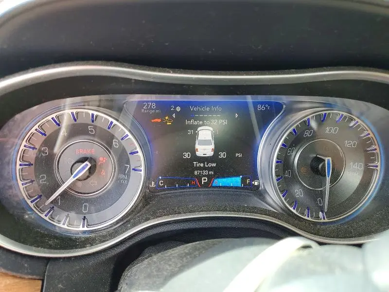 2015 CHRYSLER 300C PLATINUM  