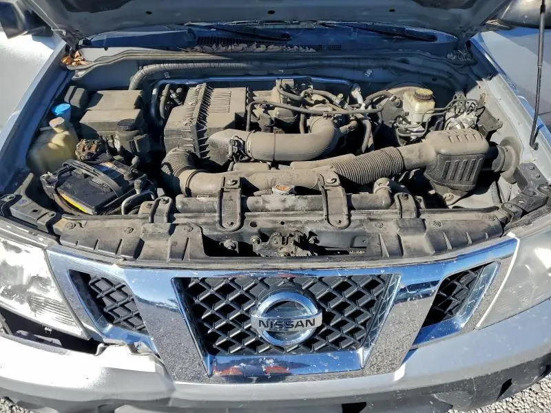 2017 NISSAN FRONTIER S  