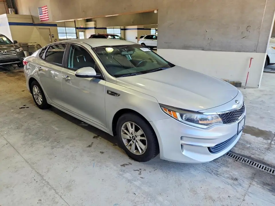 2017 KIA OPTIMA LX  