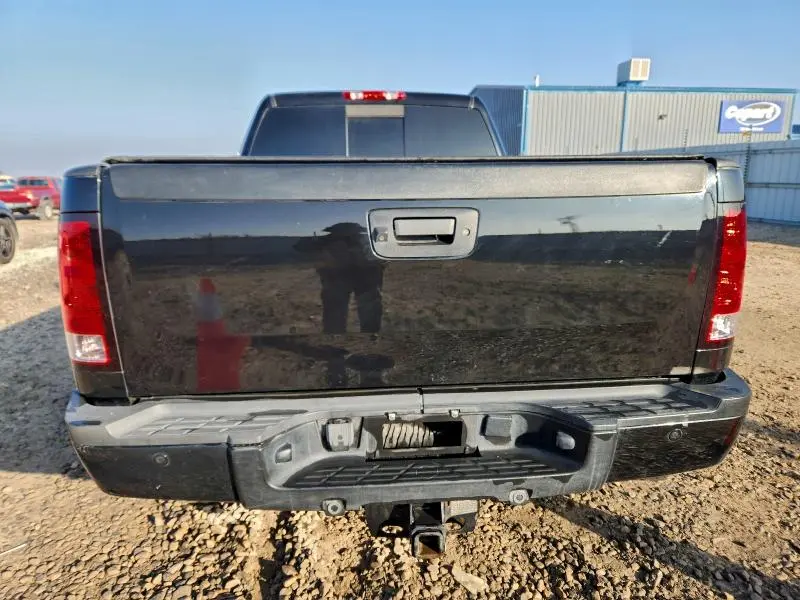 2012 GMC SIERRA K2500 DENALI  