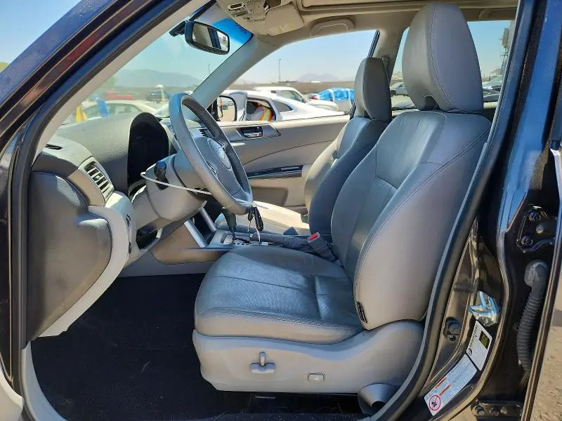 2011 SUBARU FORESTER LIMITED  