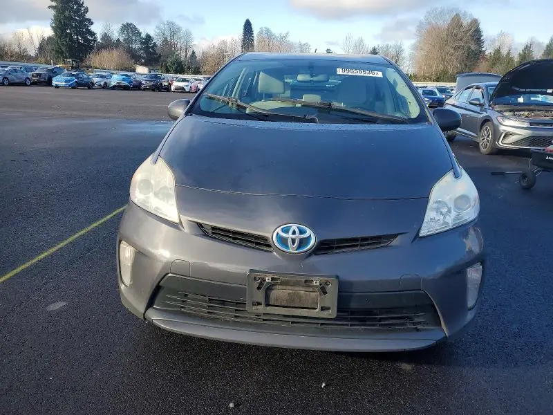 2013 TOYOTA PRIUS   