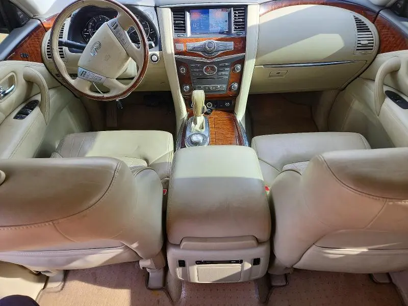 2016 INFINITI QX80 BASE  