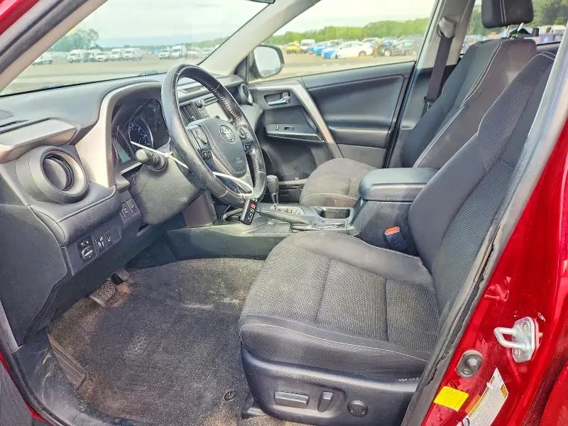 2018 TOYOTA RAV4 XLE  
