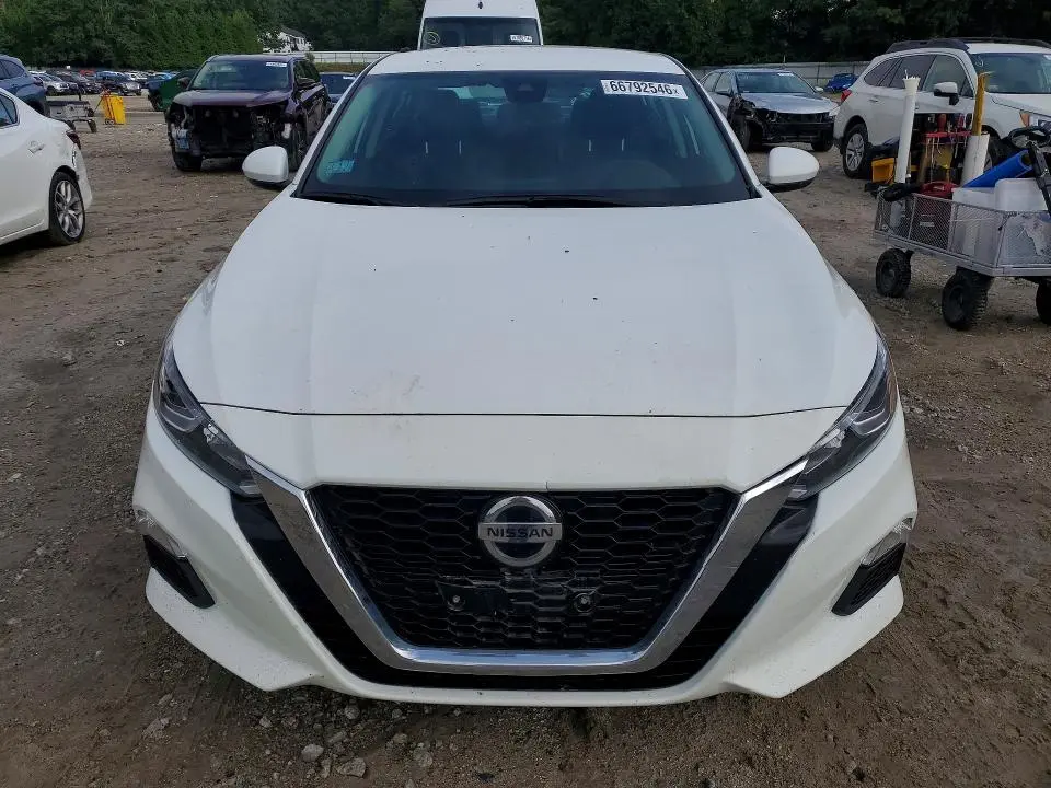 2021 NISSAN ALTIMA S  