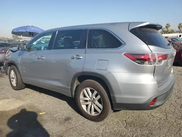 2016 TOYOTA HIGHLANDER LE  