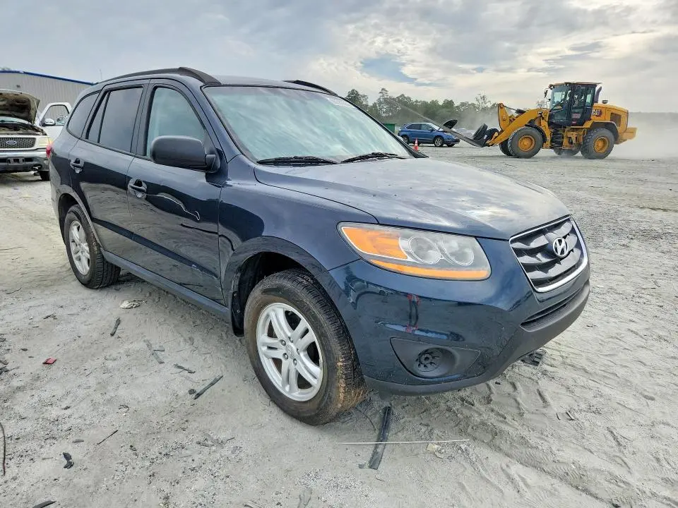 2010 HYUNDAI SANTA FE GLS  