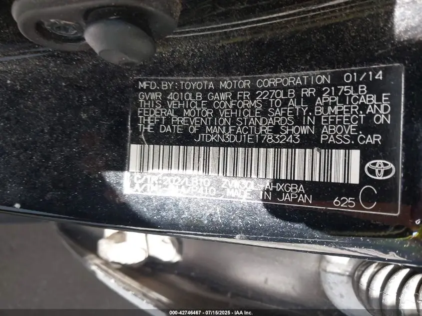 2014 TOYOTA PRIUS FOUR