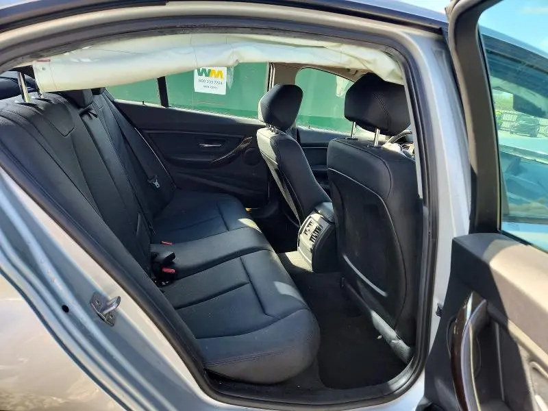 2017 BMW 320 I  