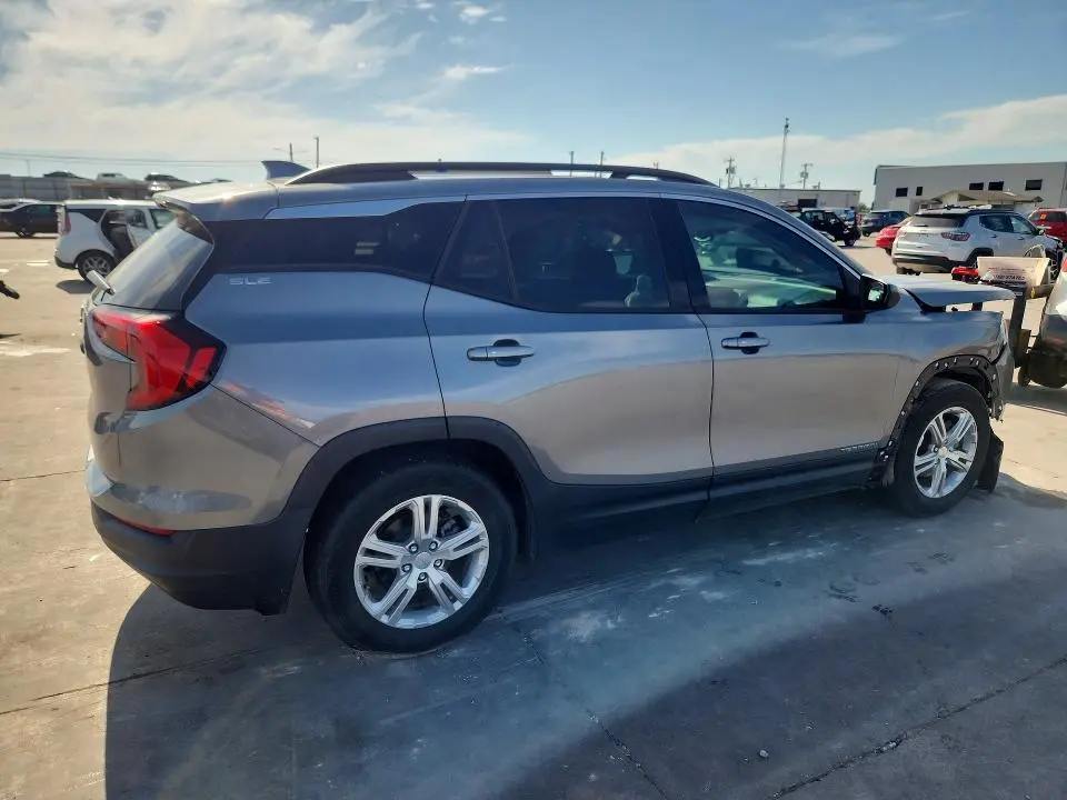 2020 GMC TERRAIN SLE  
