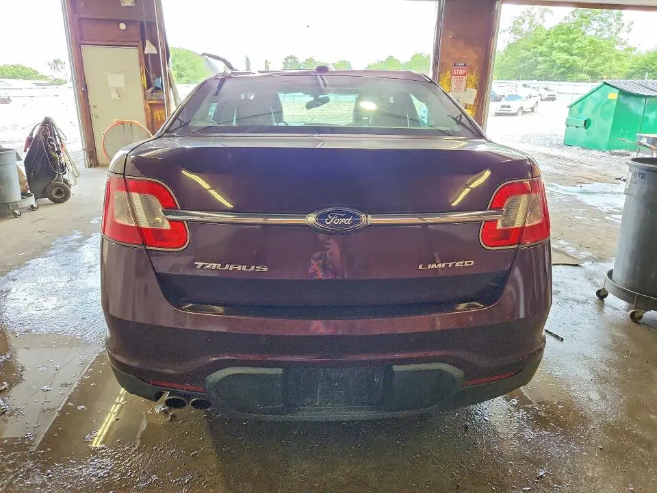 2011 FORD TAURUS LIMITED  
