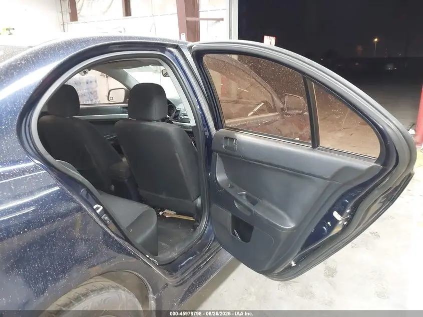2013 MITSUBISHI LANCER ES