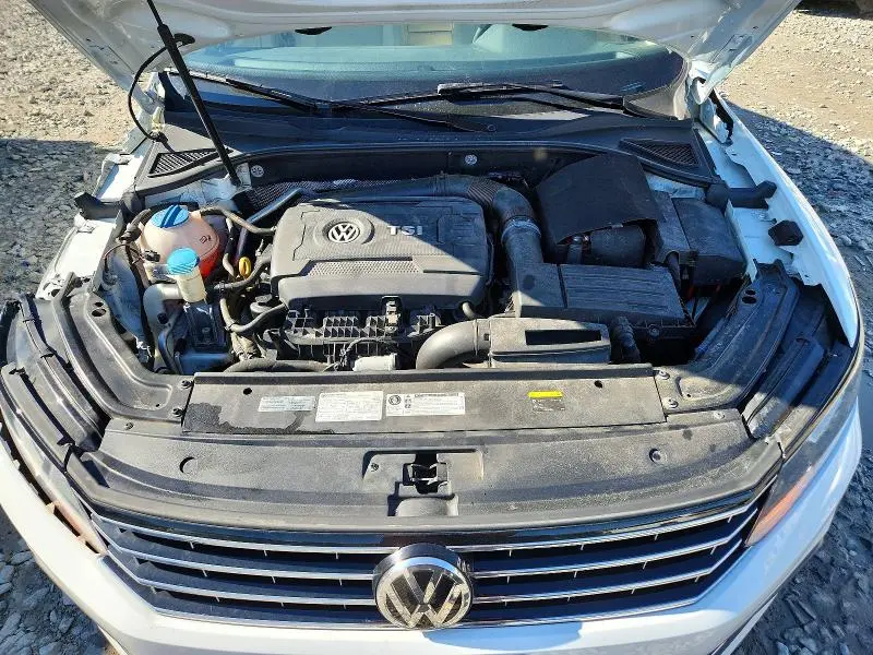 2017 VOLKSWAGEN PASSAT S  