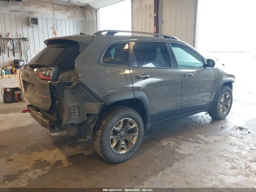 2019 JEEP CHEROKEE TRAILHAWK 4X4