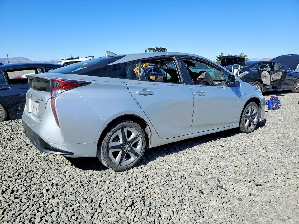 2018 TOYOTA PRIUS FOUR TOURING  
