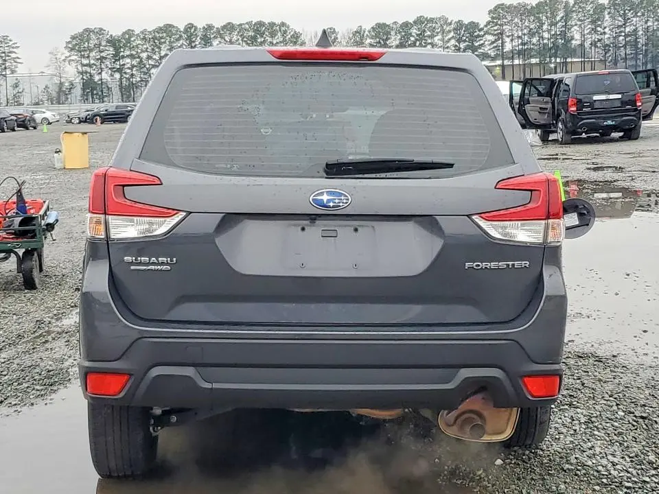 2024 SUBARU FORESTER   