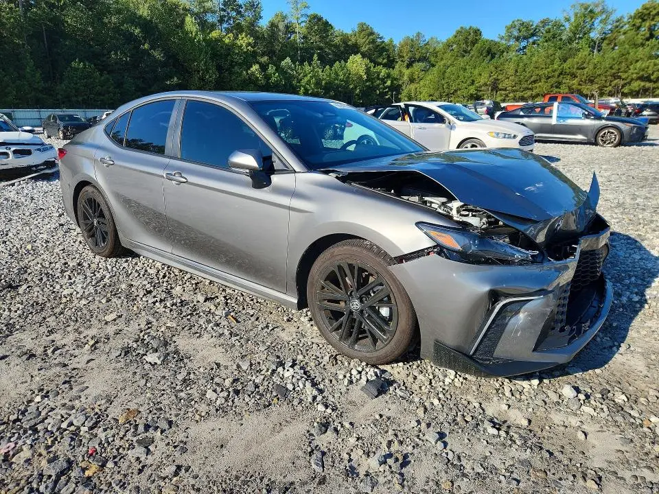 2026 TOYT CAMRY XSE   
