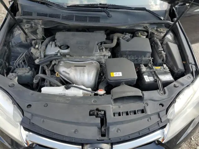 2016 TOYOTA CAMRY LE  