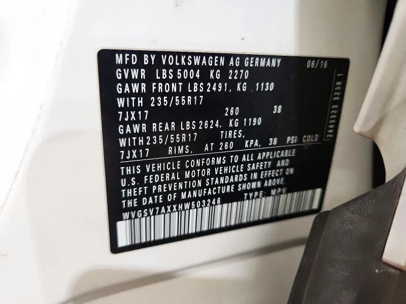 2017 VOLKSWAGEN TIGUAN WOLFSBURG  