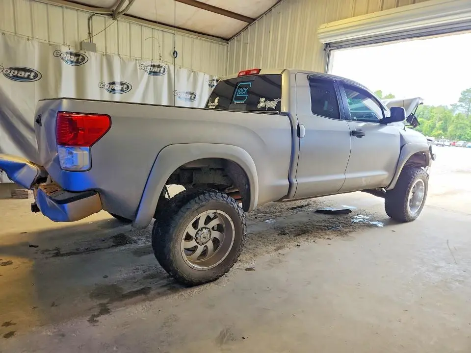 2010 TOYOTA TUNDRA DOUBLE CAB SR5  