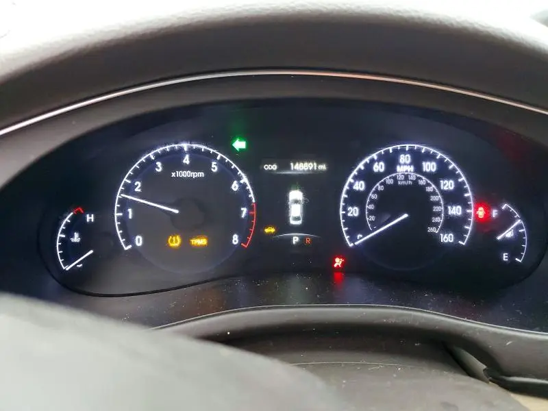 2012 HYUNDAI GENESIS 4.6L  