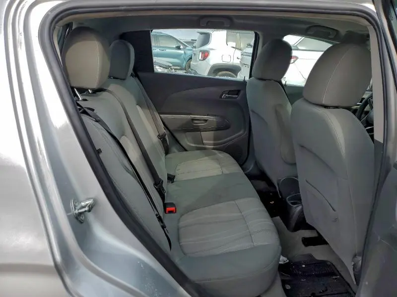 2013 CHEVROLET SONIC LT  