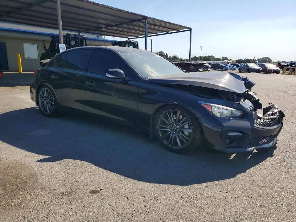 2016 INFINITI Q50 RED SPORT 400  