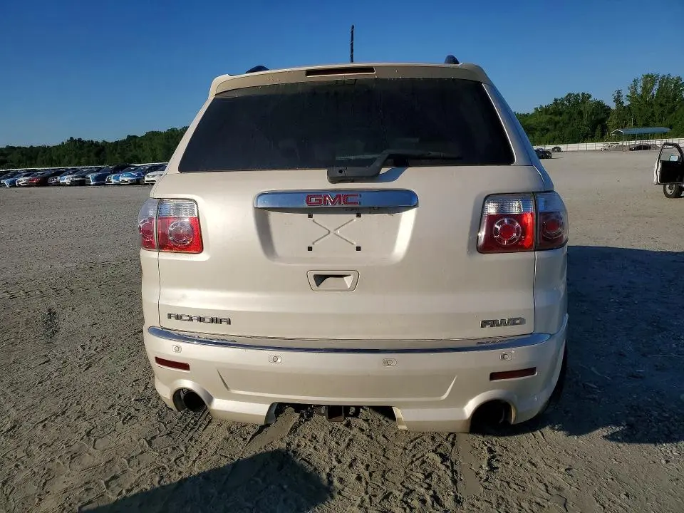 2012 GMC ACADIA DENALI  