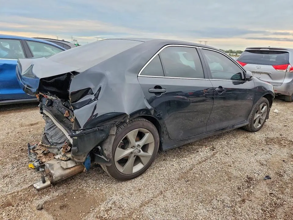 2014 TOYOTA CAMRY SE SPORT  