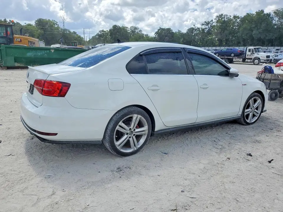 2017 VOLKSWAGEN JETTA GLI  