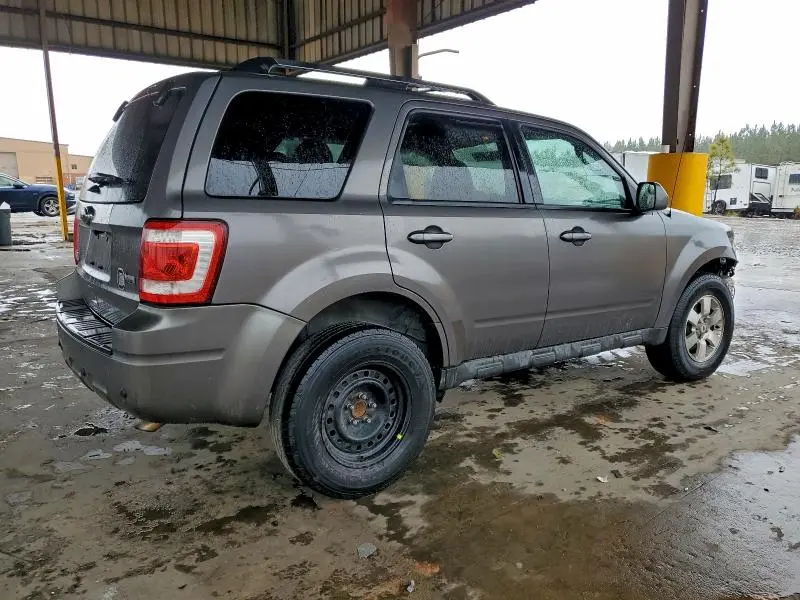 2011 FORD ESCAPE LIMITED  
