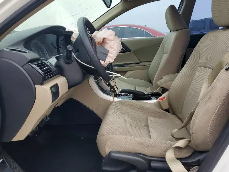 2017 HONDA ACCORD LX  