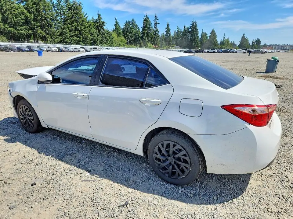 2019 TOYOTA COROLLA LE  