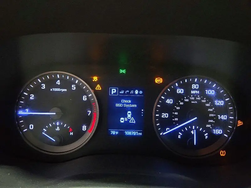 2017 HYUNDAI TUCSON SE PLUS  