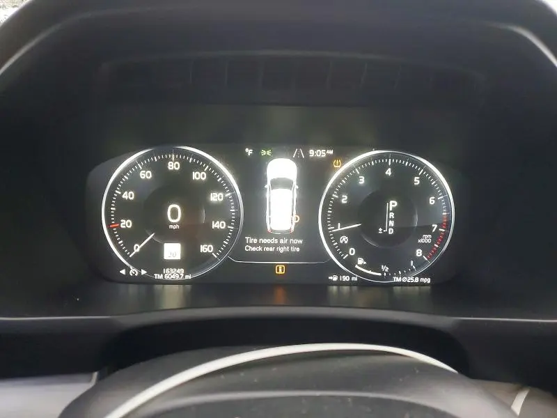 2016 VOLVO XC90   