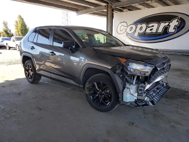 2022 TOYOTA RAV4 LE  
