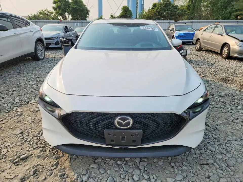 2021 MAZDA 3 PREMIUM  