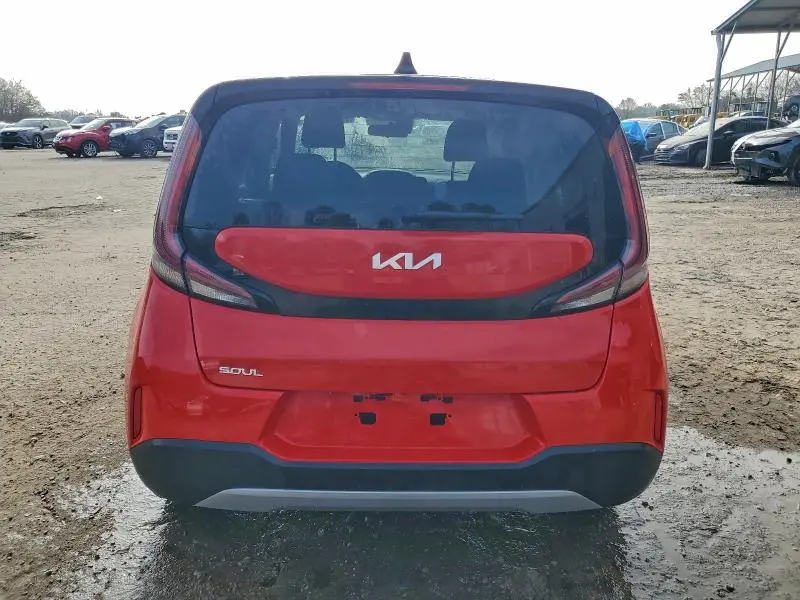 2024 KIA SOUL LX  