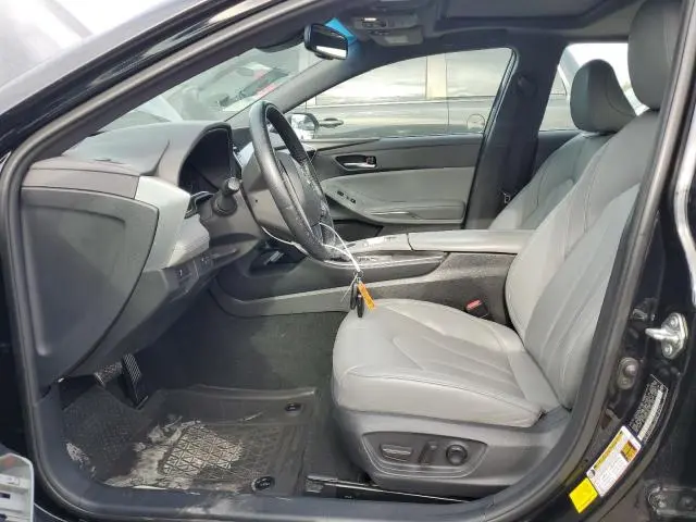 2020 TOYOTA AVALON XLE  