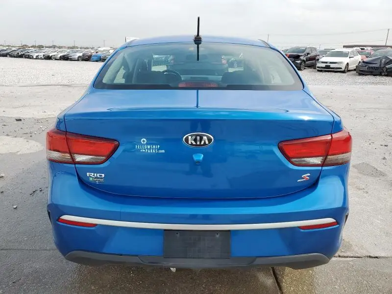 2021 KIA RIO LX  